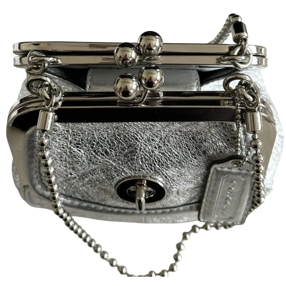 SOLD COACH 2008 Metallic Silver Leather Double Frame Kisslock Ball Chain - Picture 2 of 16